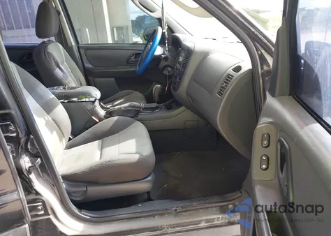 2005 Ford Escape Xls from USA, damaged, VIN 1FMYU02Z65KB21108